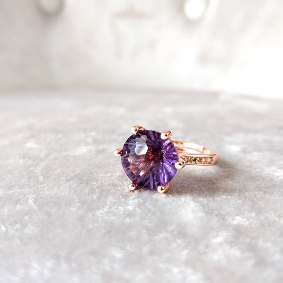 BohemianMermaid Jewelry - 🔥LAST 1🔥NEW STUNNING ROSE GOLD PLATED AMETHYST RING